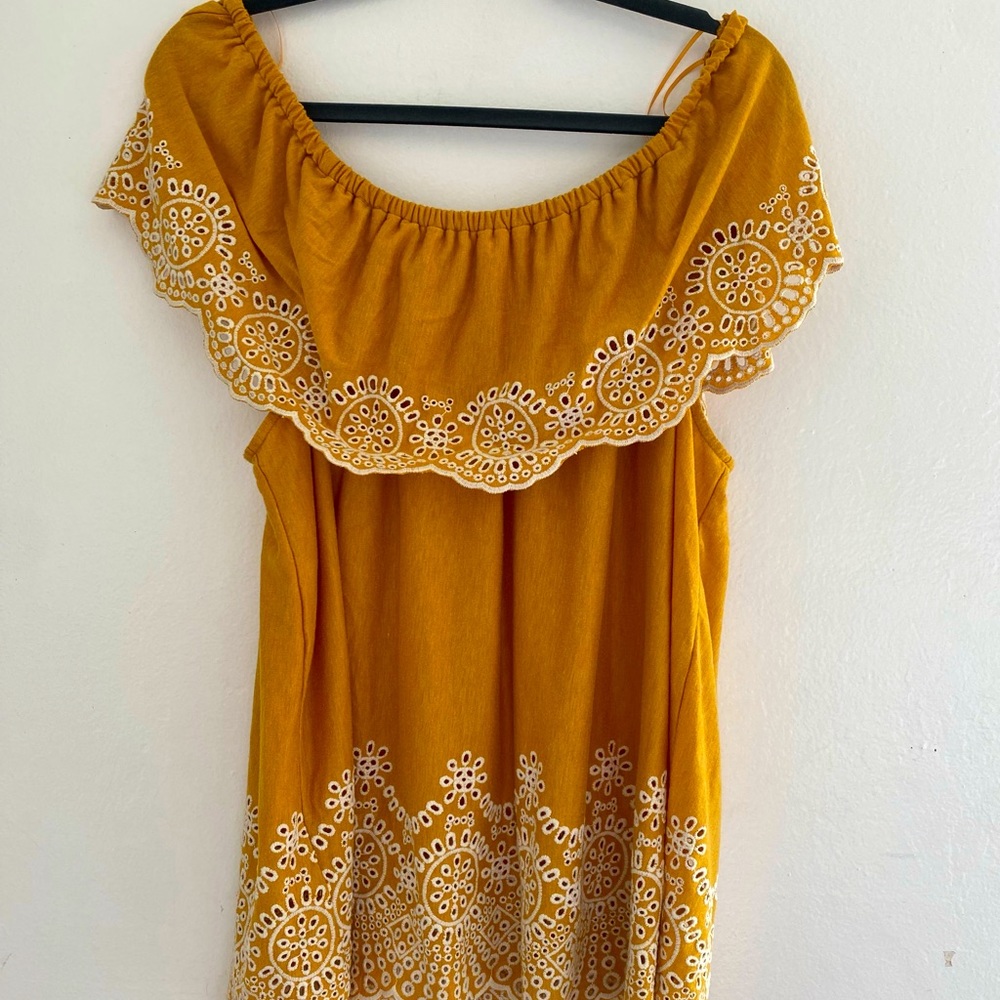 Embroidered Off Shoulder Golden Yellow Top— Size 2X